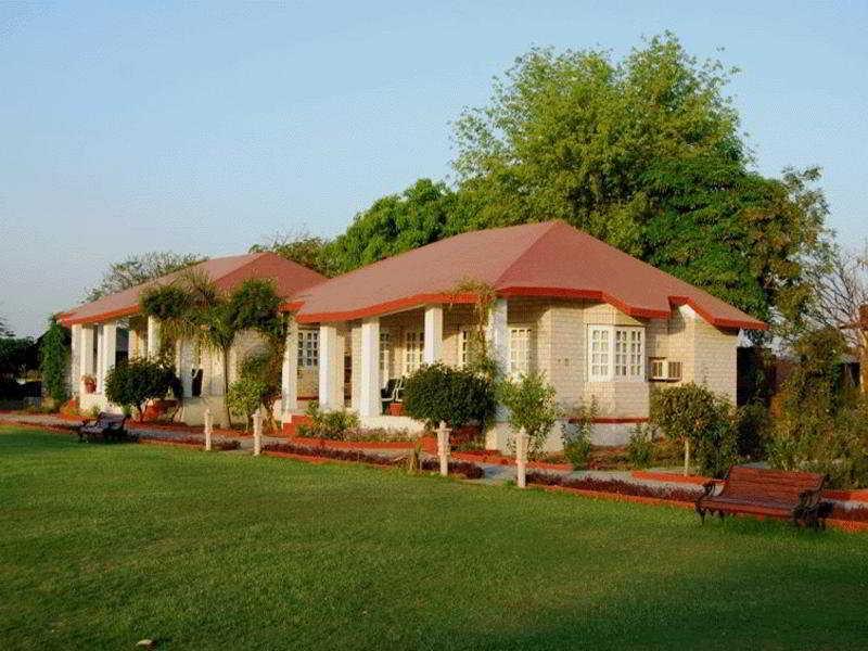 Tiger Den Resort Khilchipur Exterior photo