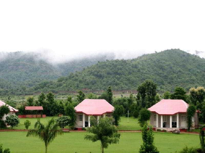 Tiger Den Resort Khilchipur Exterior photo